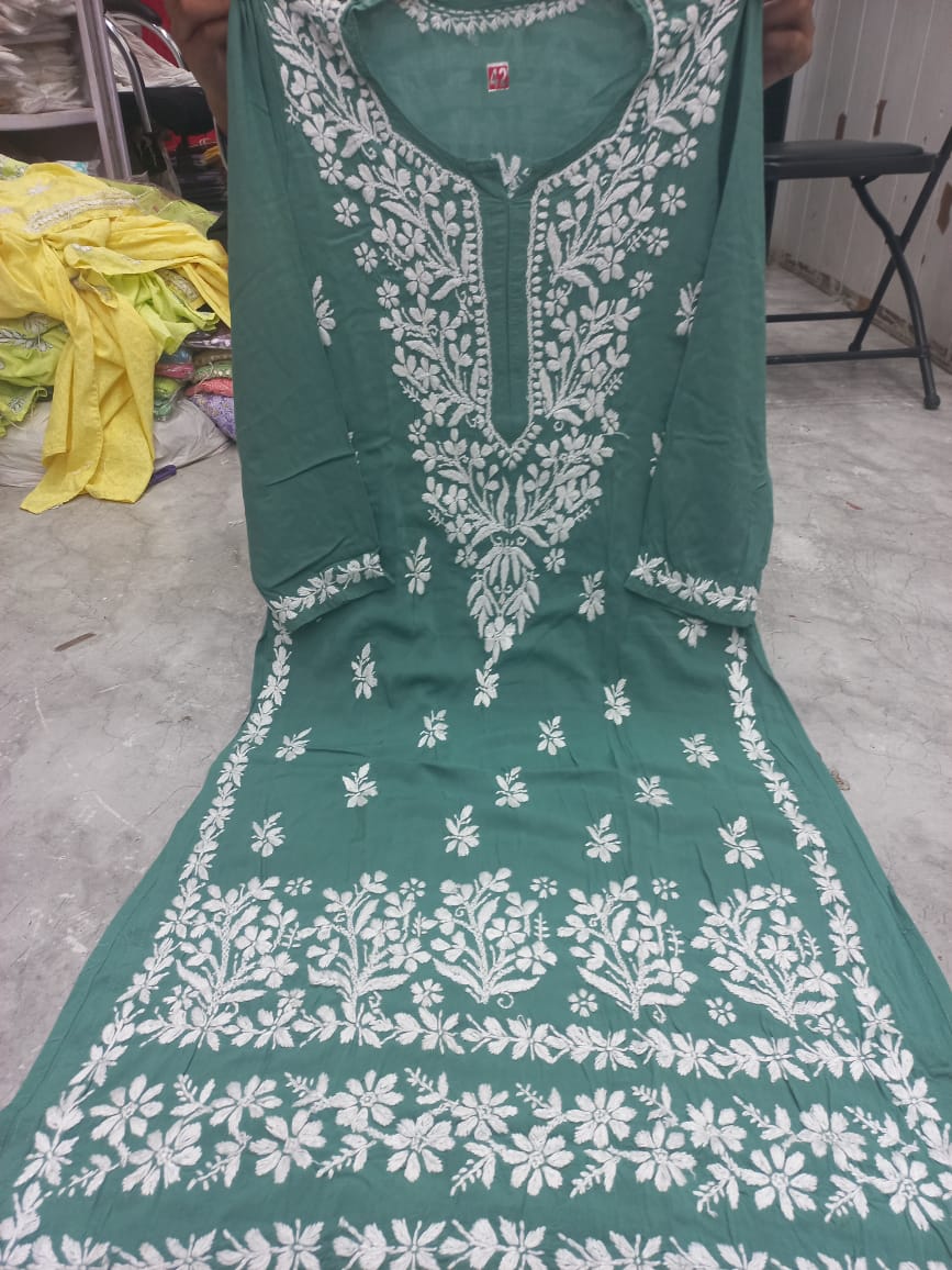 Modal heavy Daman work kurti