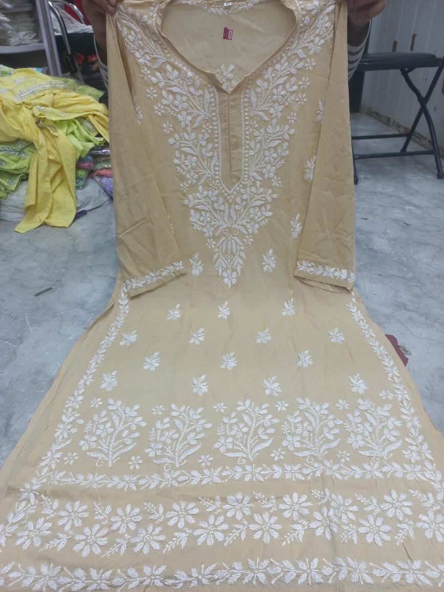 Modal heavy Daman work kurti