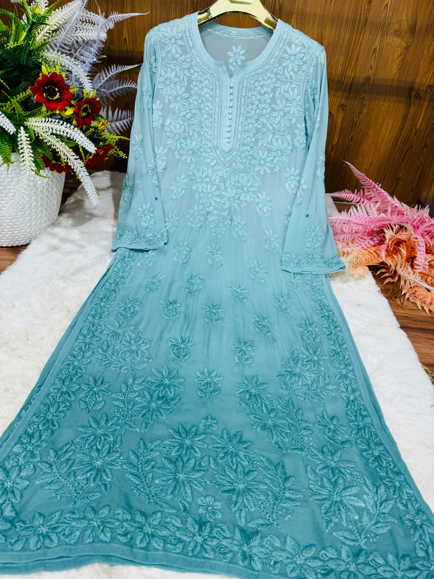 Viscose kurta with 3D chikankari handwork ombre dyed