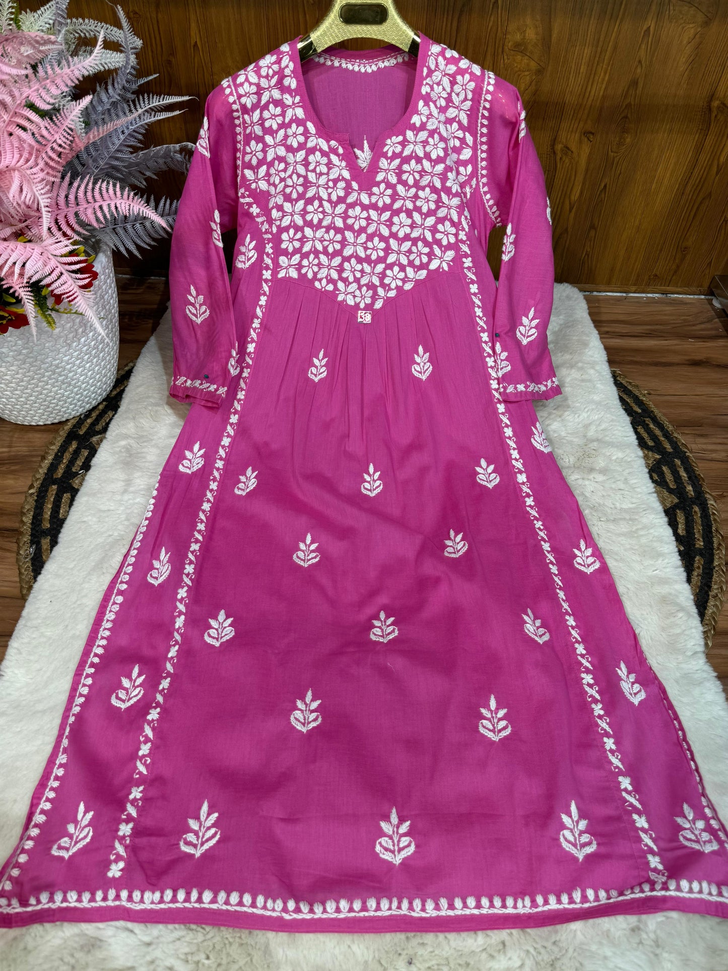 Cotton A-line kurta with beautiful chikankari handwork