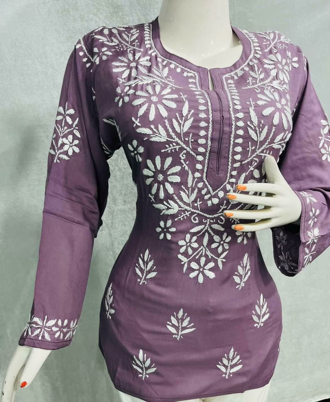 Modal Short Top