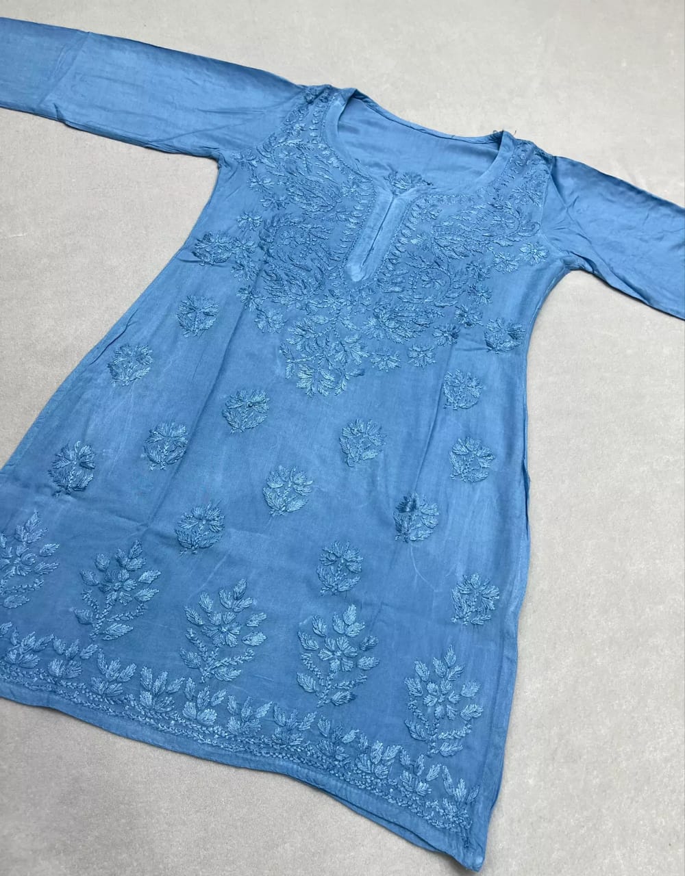 Buy Silakaari Women's Blue Shaded Lucknowi Rayon Short Kurti (Small) at  Amazon.in