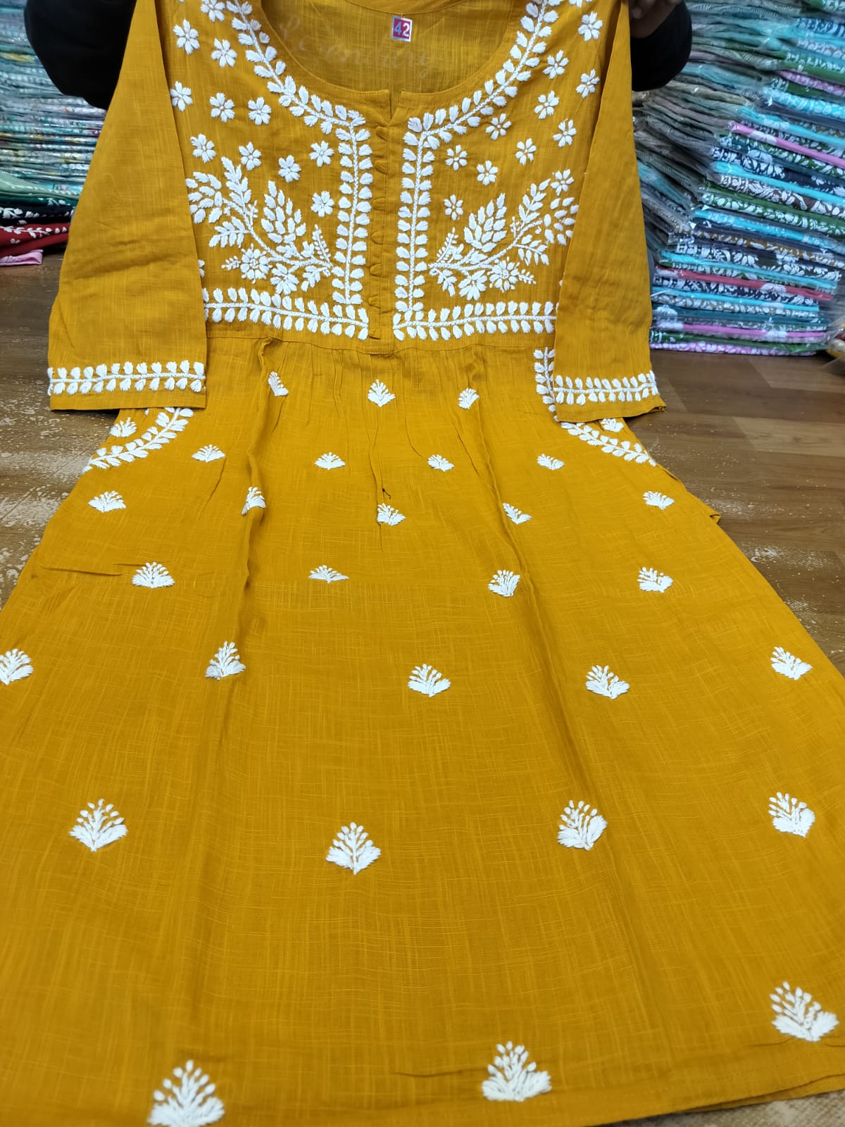 Slub cotton kurta with pockets