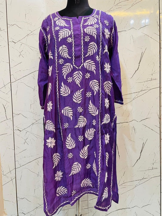 Muslin kurta with leaf design