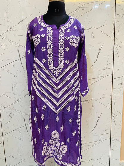 Muslin kurta with heavy design