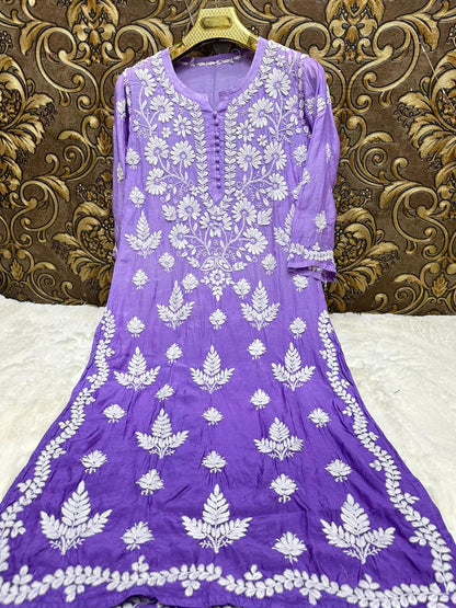 Muslin kurta with 3D chikankari