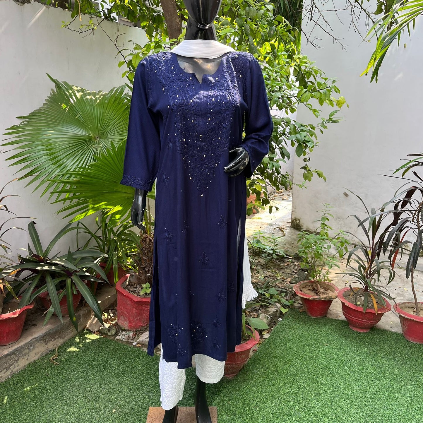 Rayon Kurti