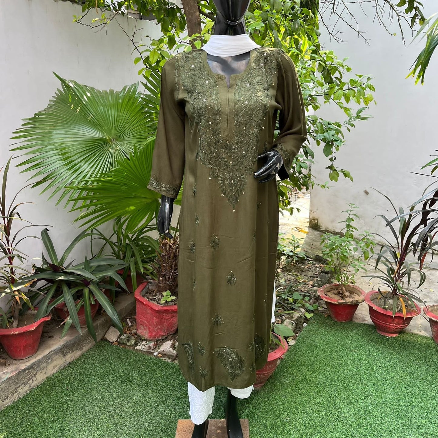 Rayon Kurti