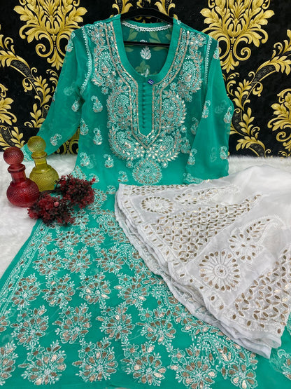 Georgette Kurti With Palazzo