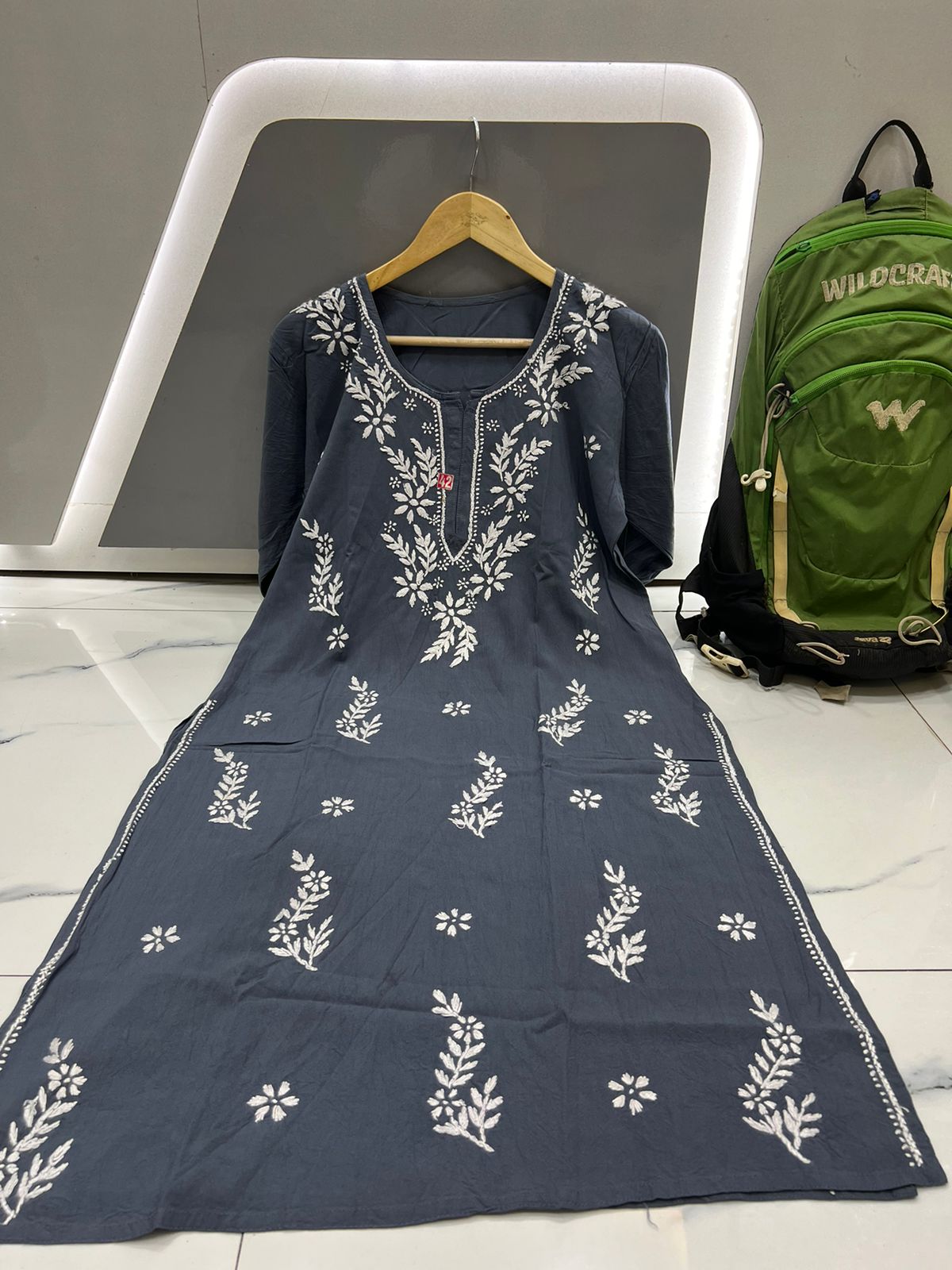 Rayon Kurti