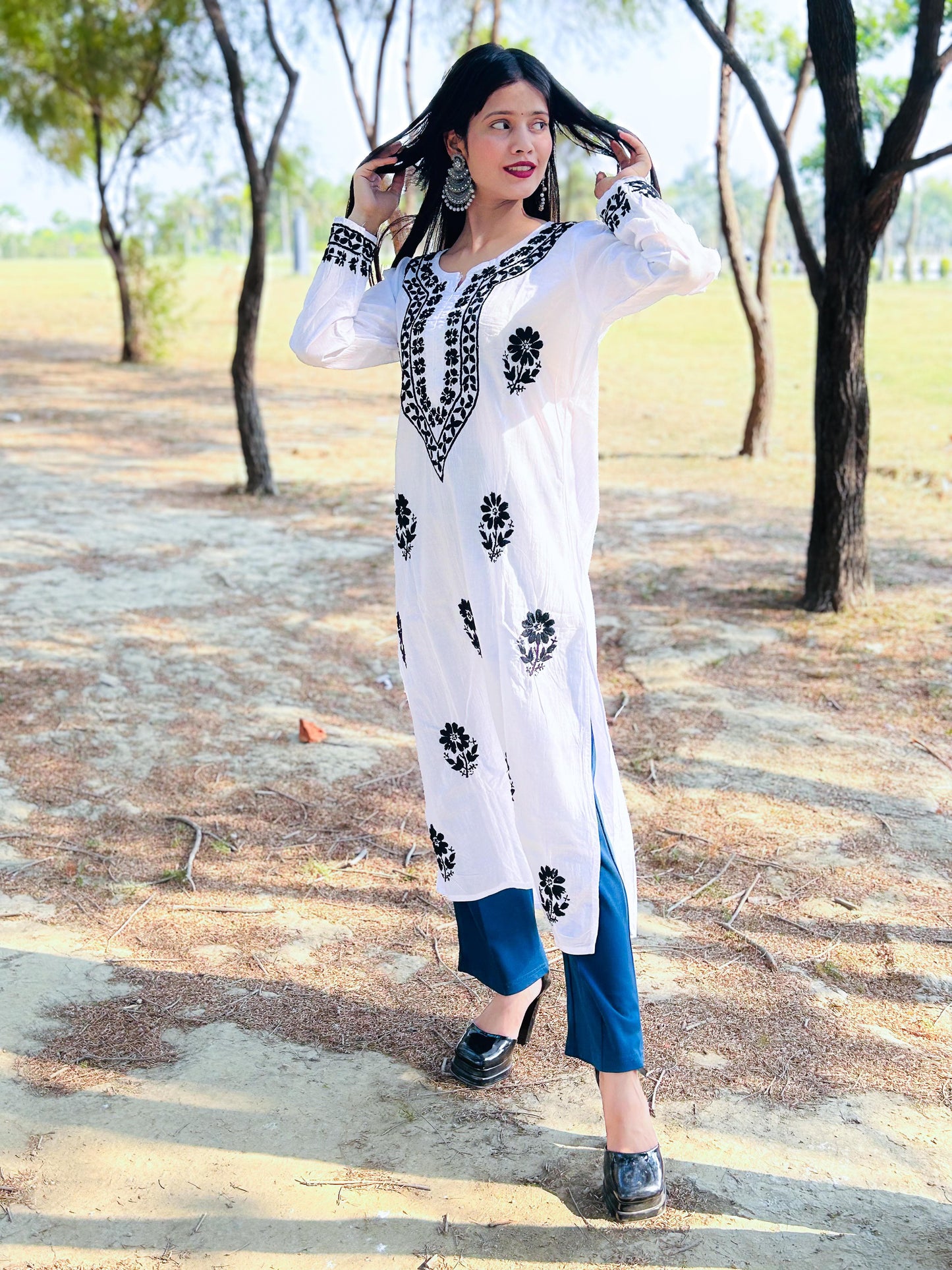 Mul cotton kurta with colorful thread work