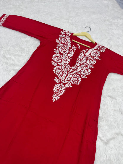 Modal kurta with beautiful chikankari