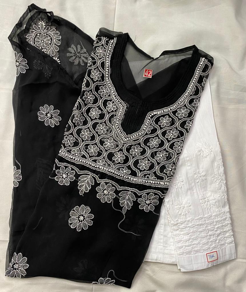 V Daman Kurti With Pant