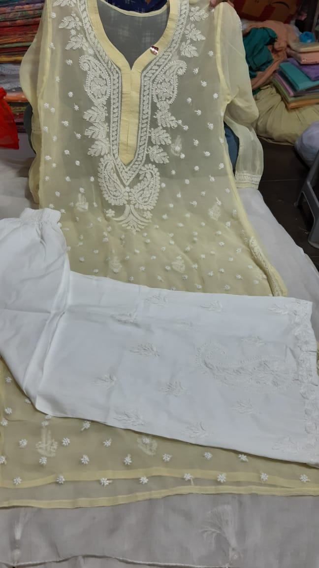 Hand Embroidered Chikankari Ladies Anarkali Style Kurti Albescent White  Color - Chhangamal Chikan Industries