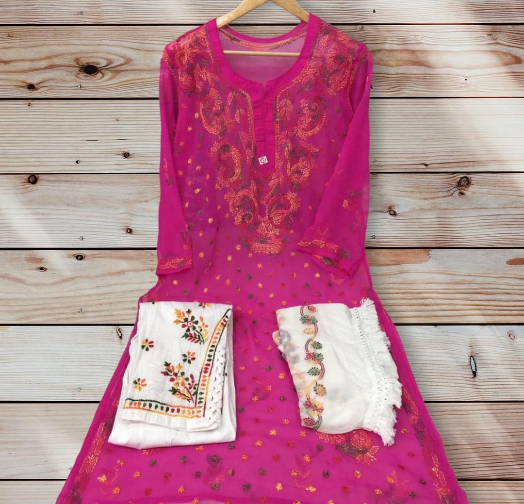 Resham Keel Kurti With Pant And Dupatta