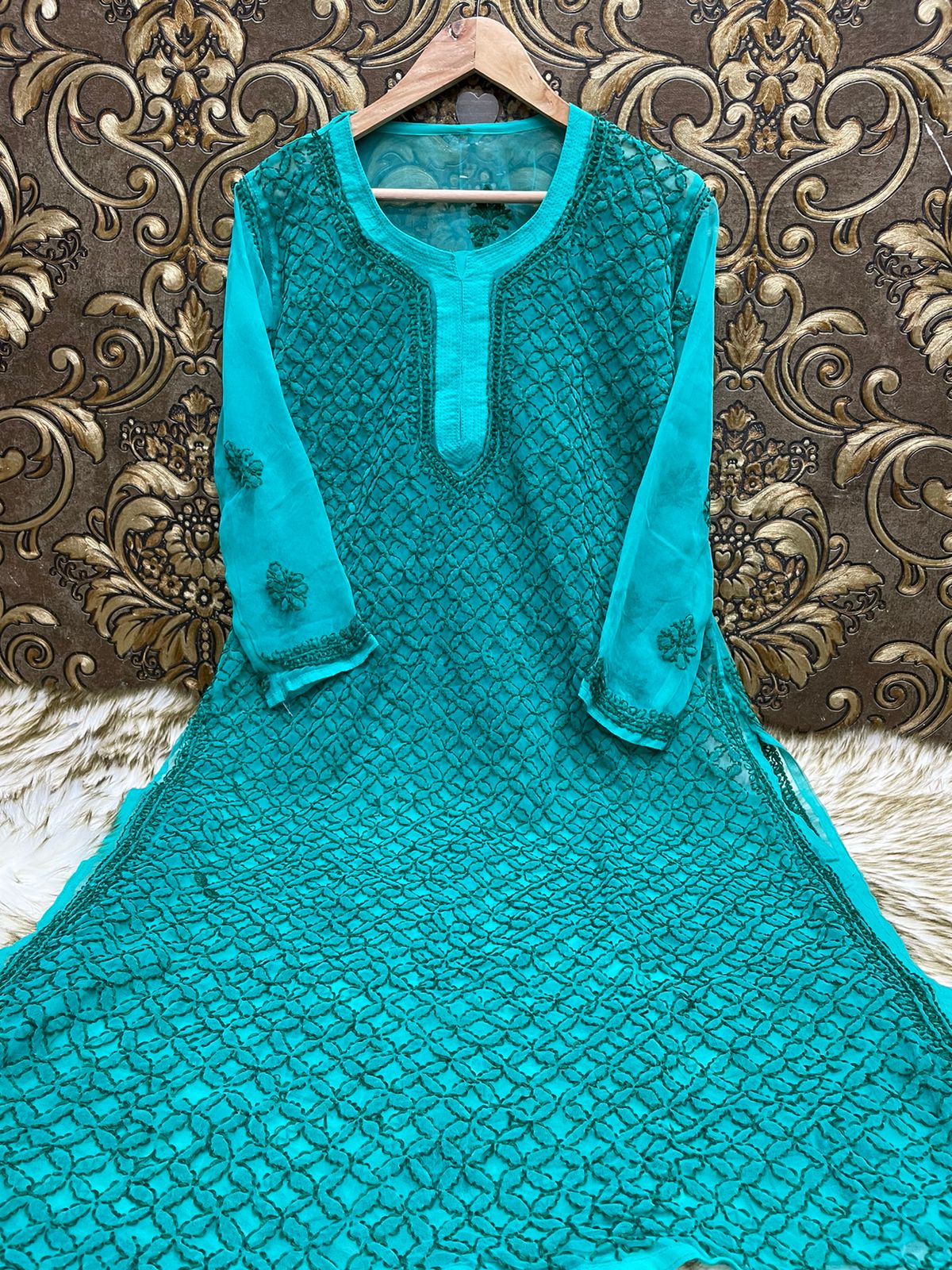 Georgette Chaupatta Jaal Kurti