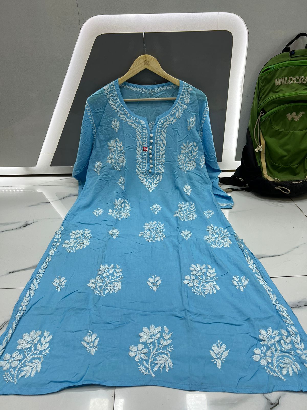 Modal Kurti