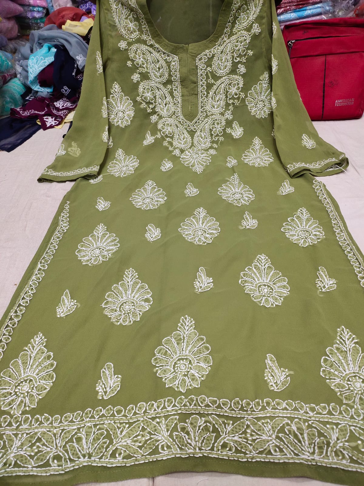 Boota jaal kurti