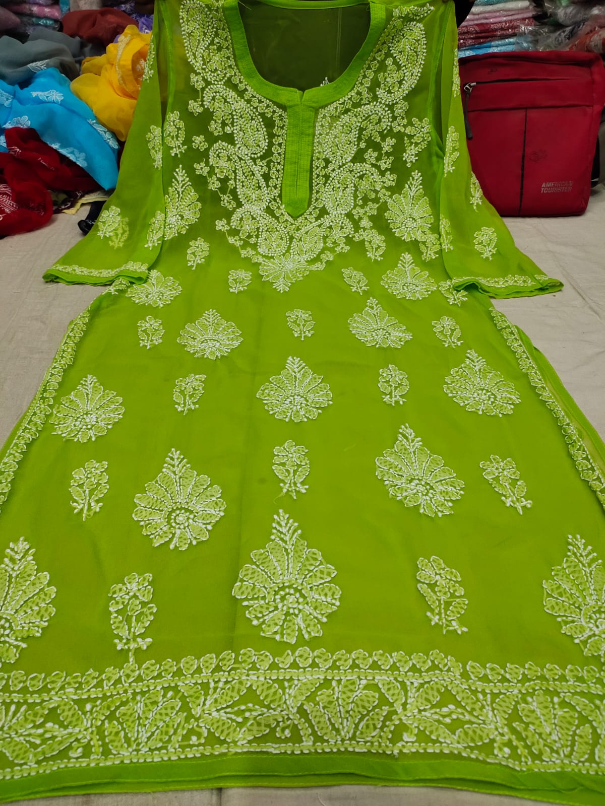 Boota jaal kurti